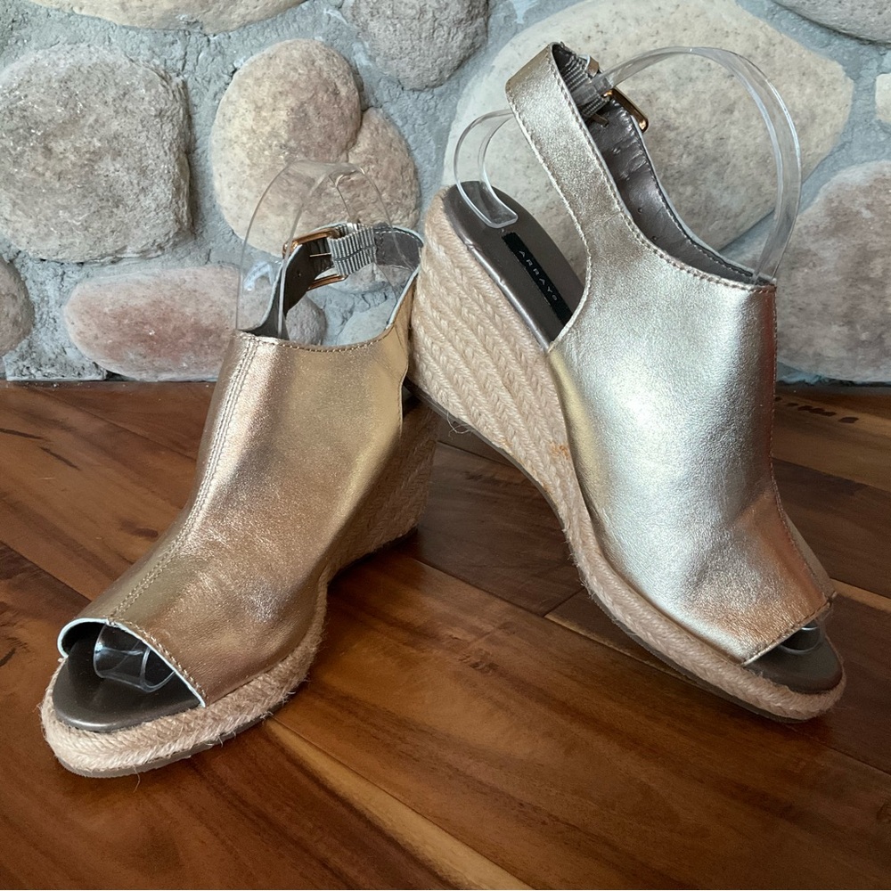 ✔️ Gold Array Platform Wedge Espadrille Sandal Size 7
